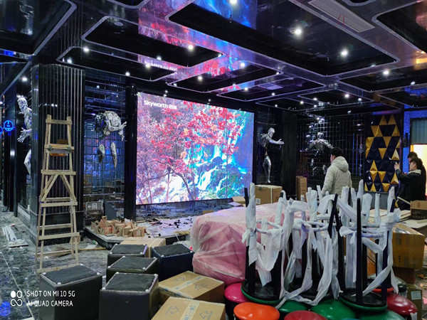 滨湖室内P2.5全彩显示屏